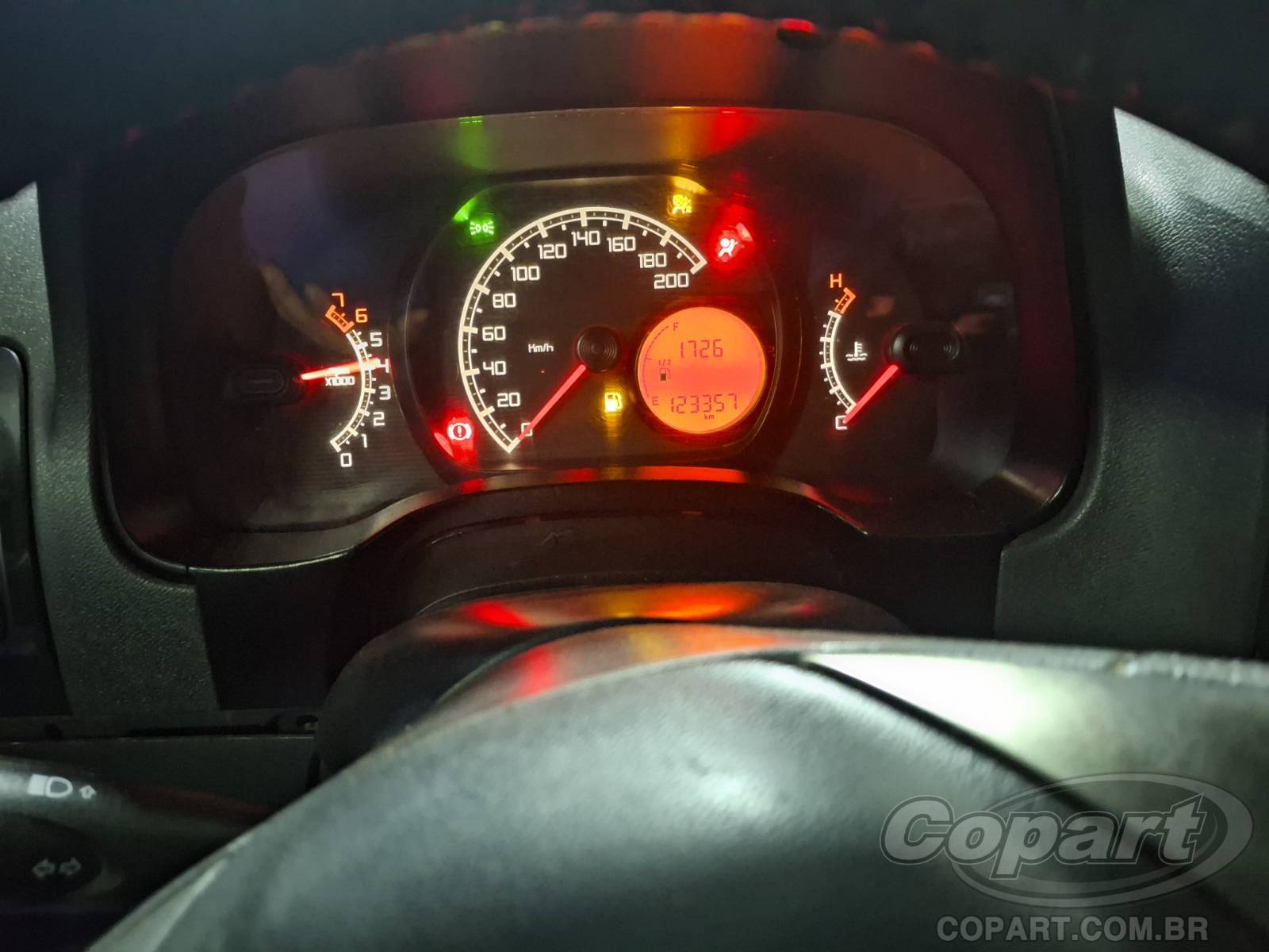 Foto 8 de 10: 2020 FIAT STRADA CD