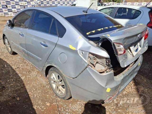 2015 HYUNDAI HB20S 