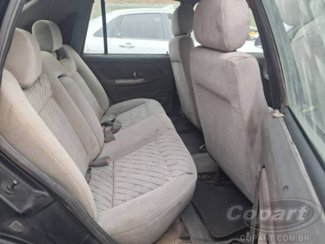 2003 VOLKSWAGEN SANTANA 
