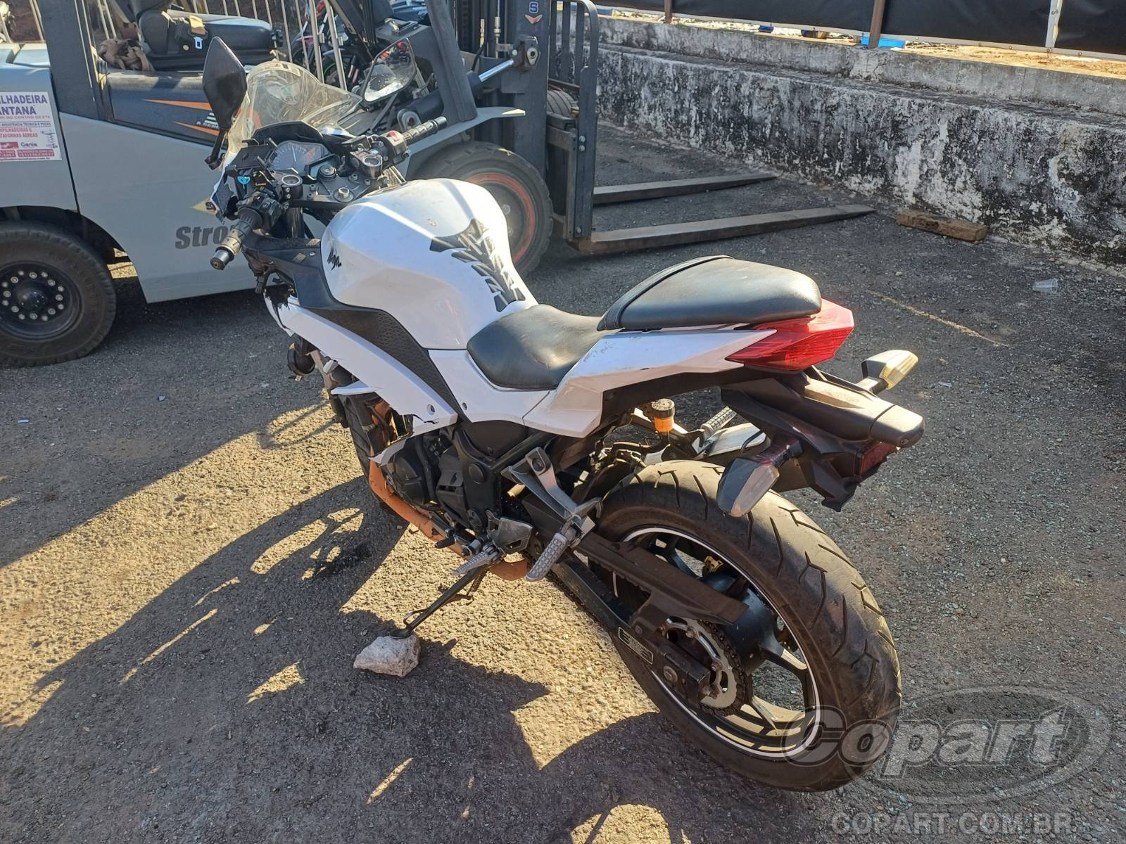 Foto 3: 2013 KAWASAKI NINJA 300