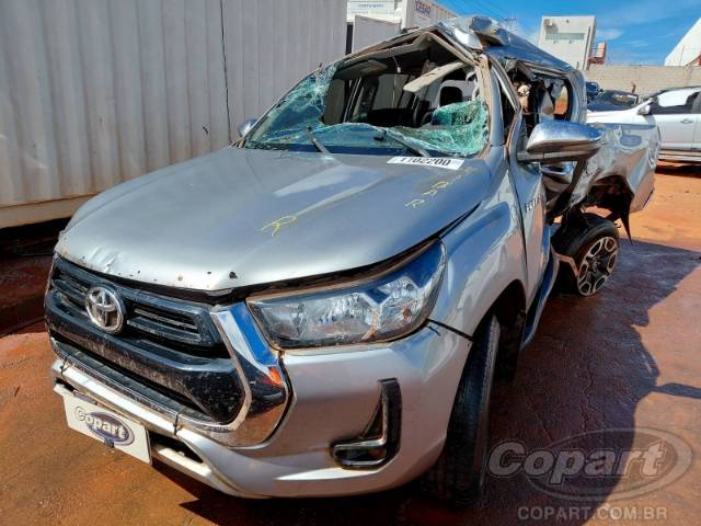 2024 TOYOTA HILUX CD 
