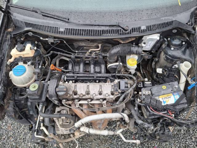2011 VOLKSWAGEN POLO 