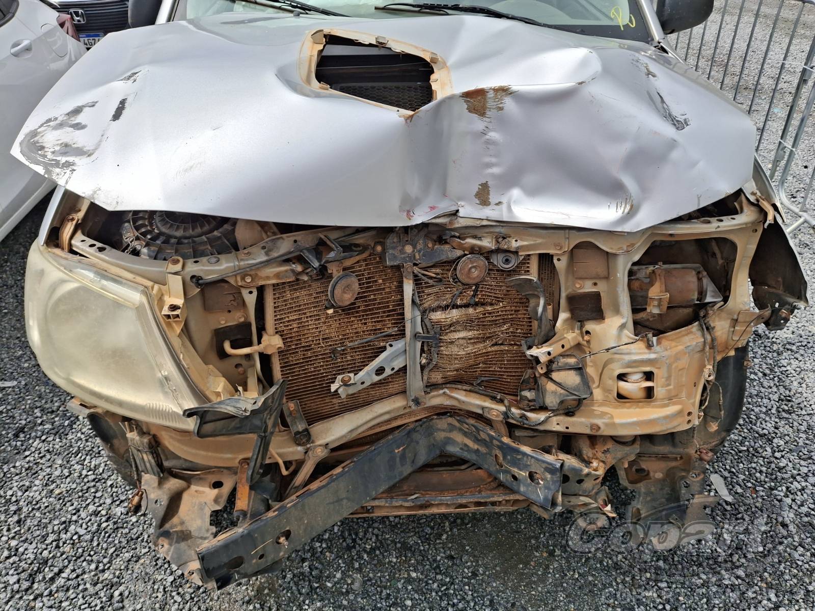 2010 TOYOTA HILUX CD — foto 12 de 14