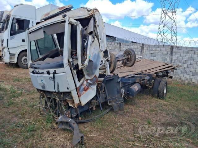 2019 FORD CARGO 1119 