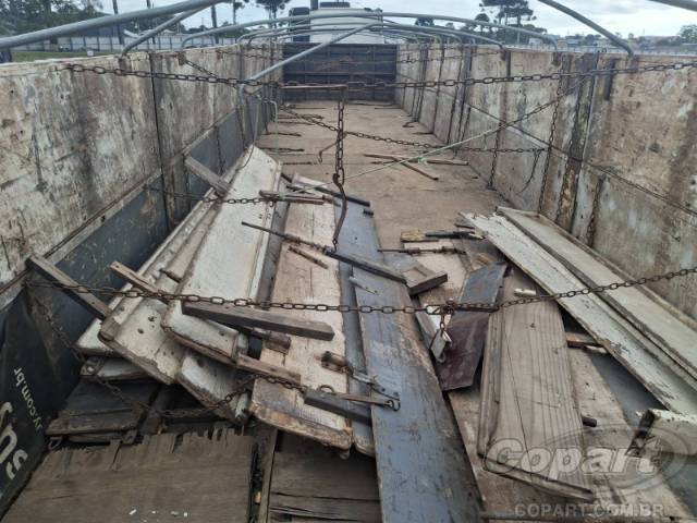 1995 GUERRA SEMI-REBOQUE 