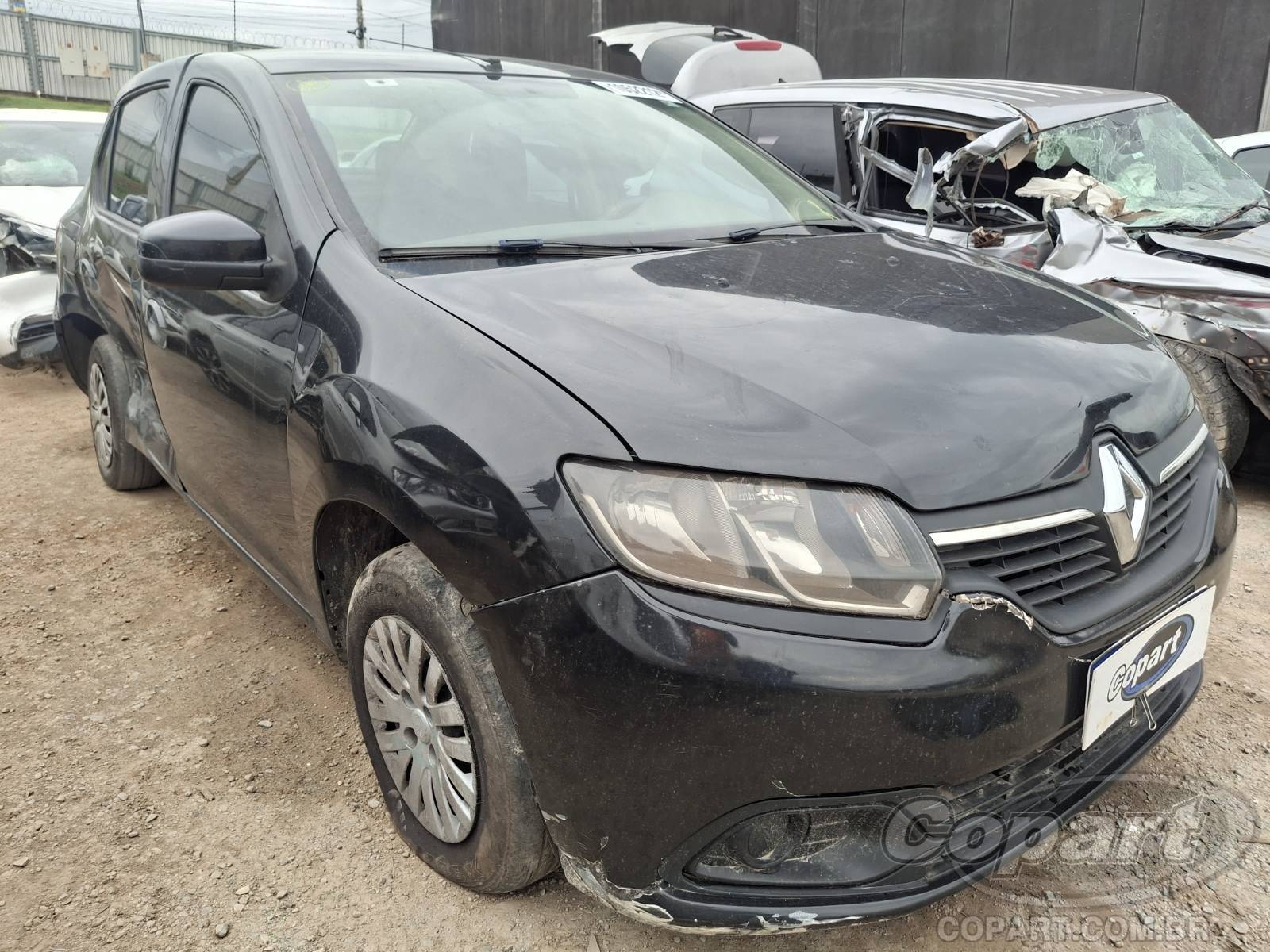RENAULT LOGAN Expression 1.6 Hi-Power 2014