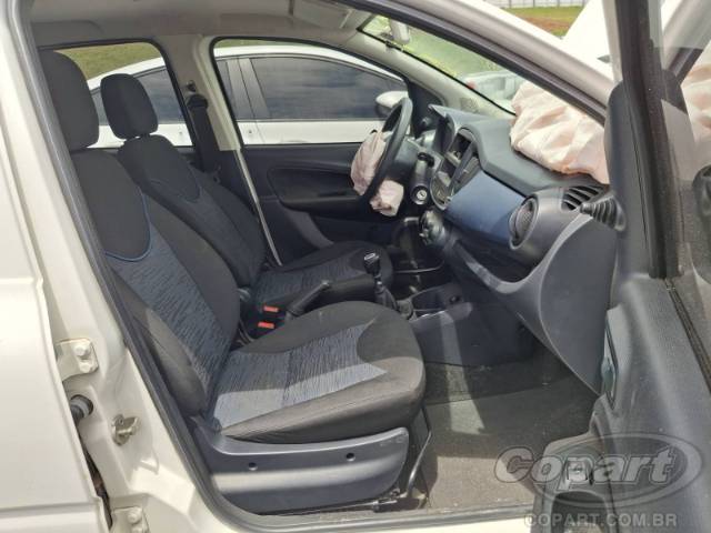 2019 FIAT UNO 