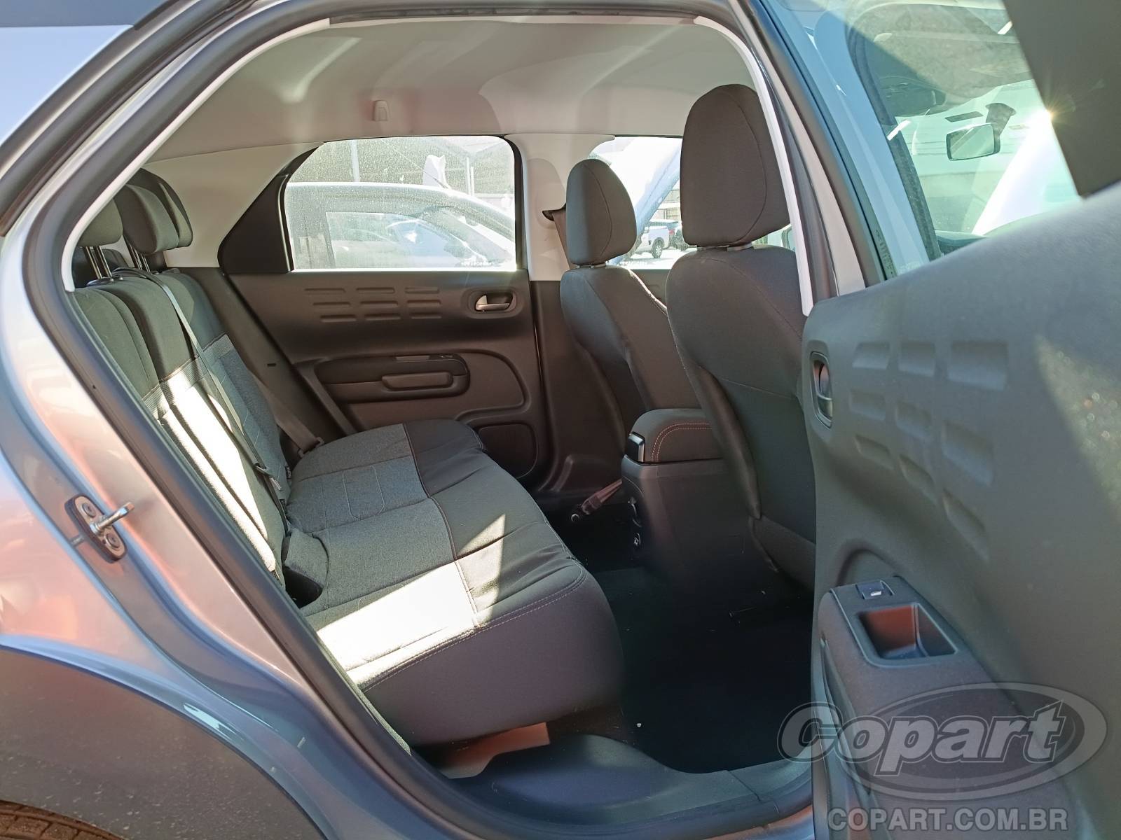 Foto 6 de 10: 2024 CITROEN C4 CACTUS