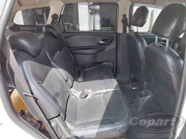 2016 CHEVROLET SPIN 