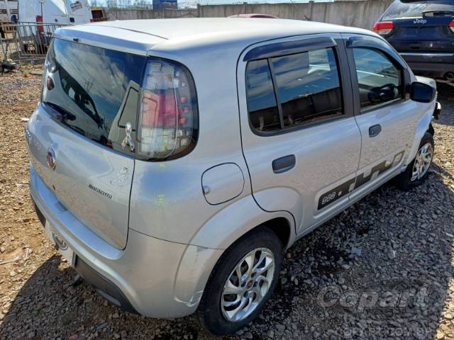 2016 FIAT UNO 