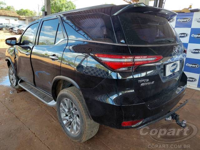 2023 TOYOTA SW4 