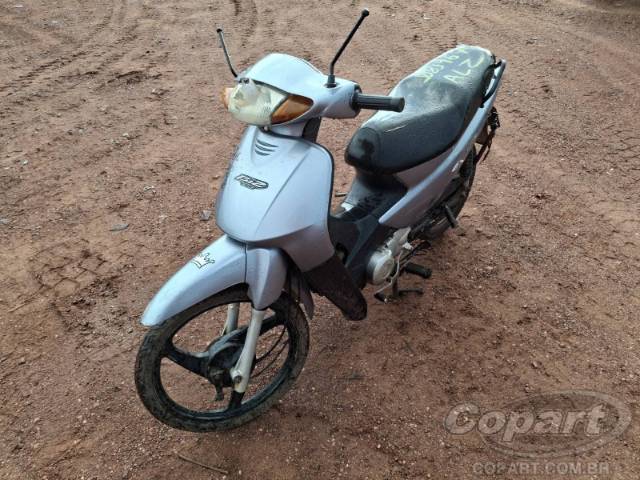 2003 HONDA C 100 