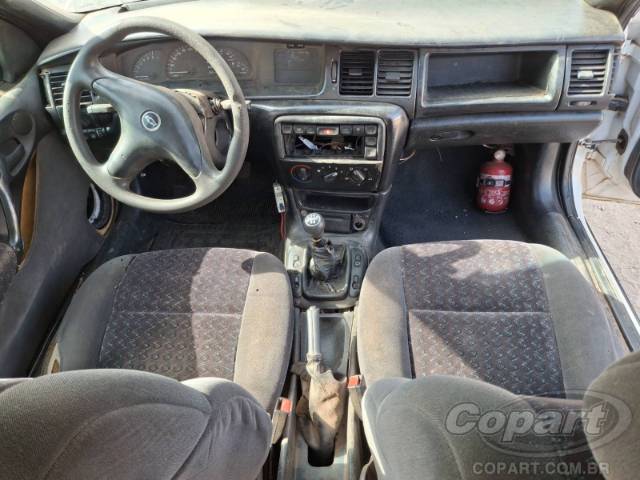 1998 CHEVROLET VECTRA 