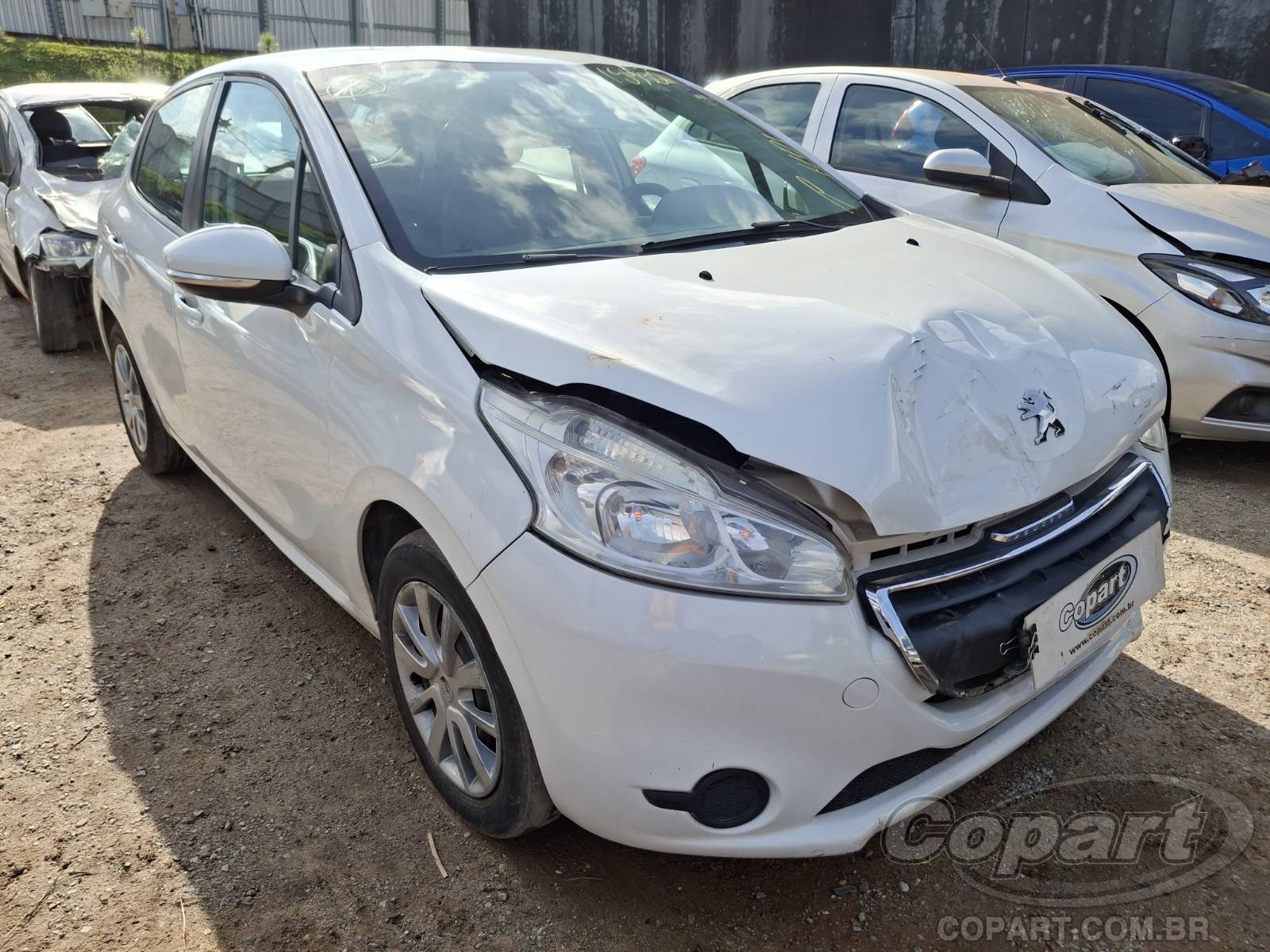 Peugeot 208 2015
