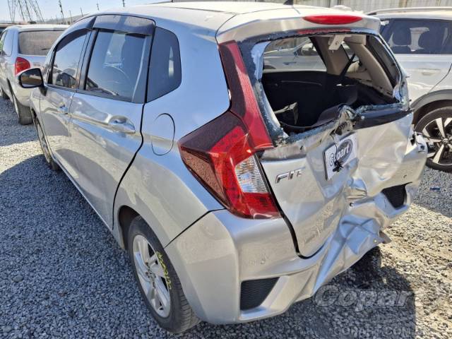 2016 HONDA FIT 