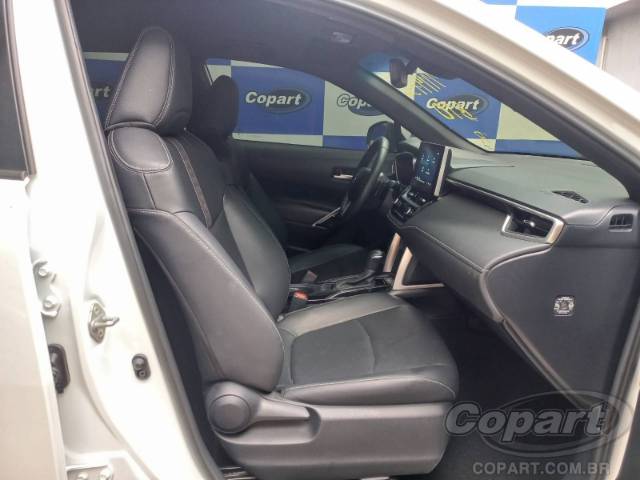 2025 TOYOTA COROLLA CROSS 