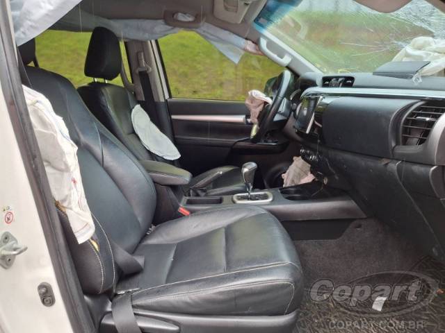 2017 TOYOTA HILUX CD 