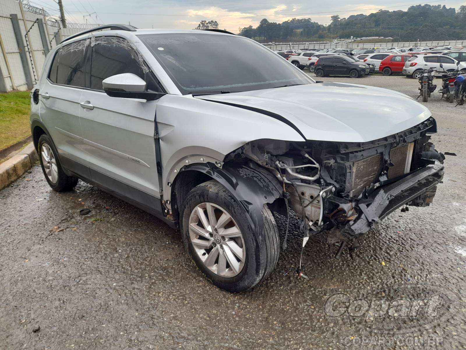 Veículo VW - VolksWagen T-Cross 2020 VOLKSWAGEN T-CROSS T-Cross Sense 200 AT 1.0 12V TSI Turbo 2020 em leilão