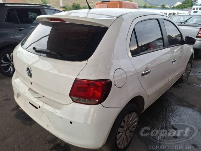 2013 VOLKSWAGEN GOL 
