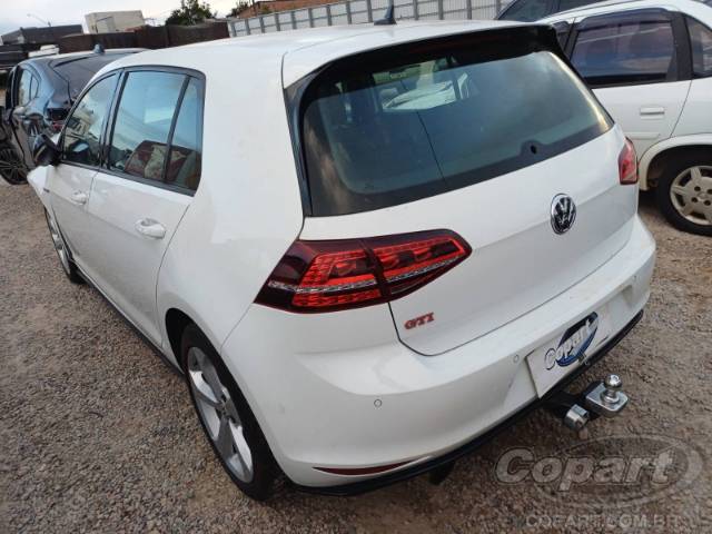 2014 VOLKSWAGEN GOLF 