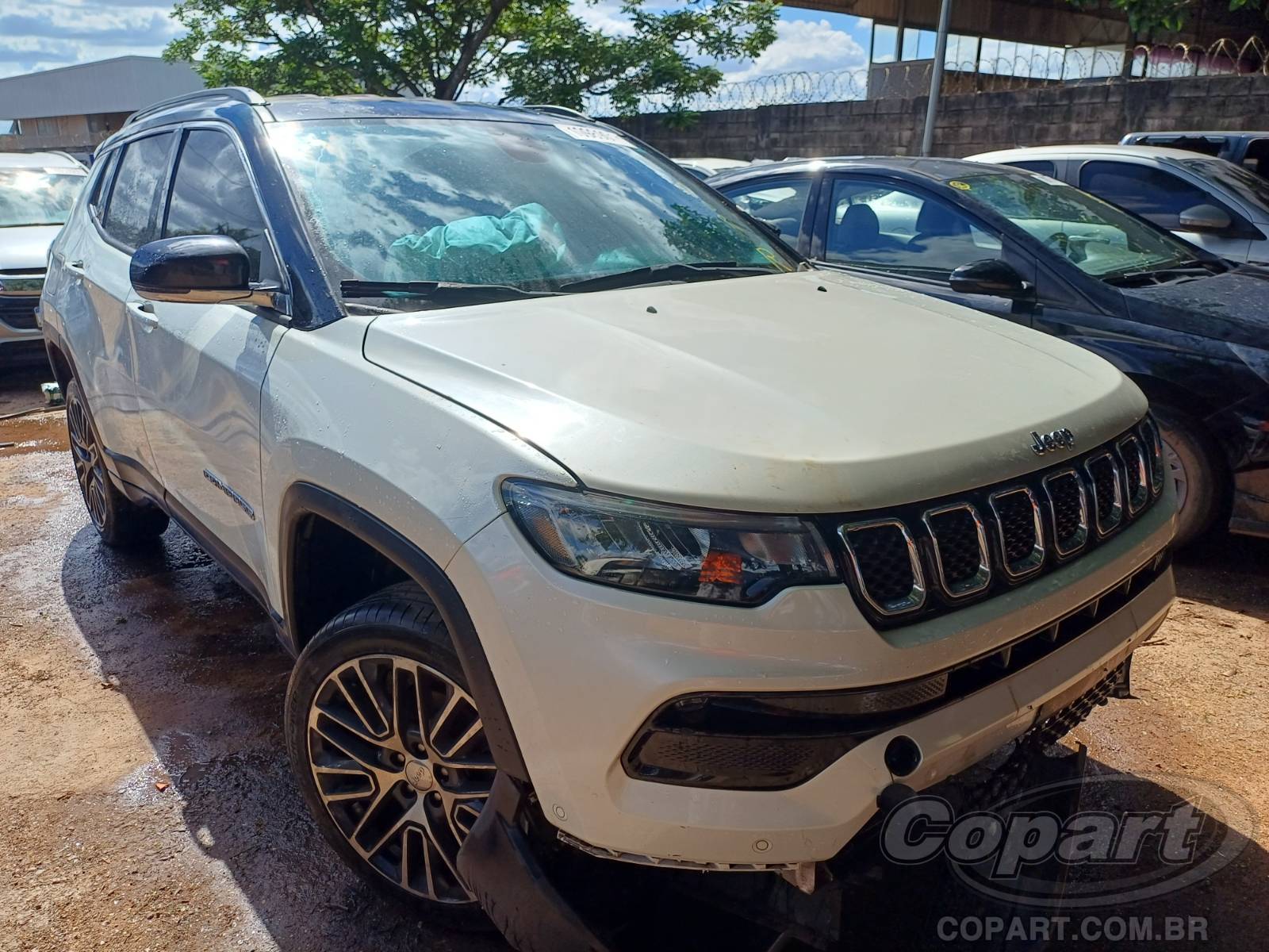 Veículo Fiat Compass Jeep Compass Limited T270 1.3 16V GSE Turbo 2023 2023 em leilão