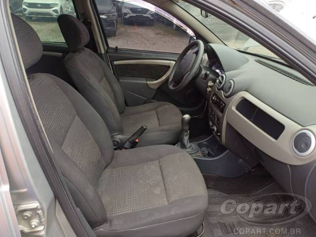 2011 RENAULT SANDERO 