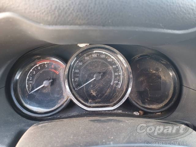 2017 RENAULT DUSTER OROCH 