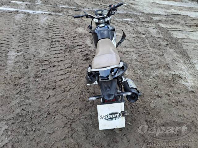 2011 YAMAHA FAZER 