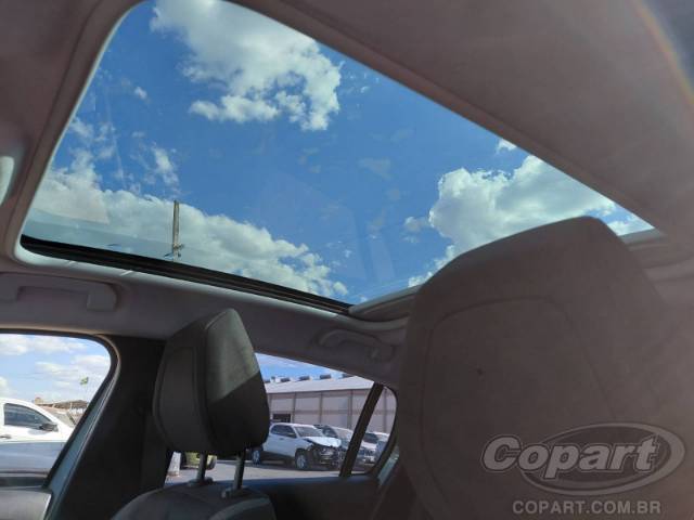 2023 PEUGEOT 208 