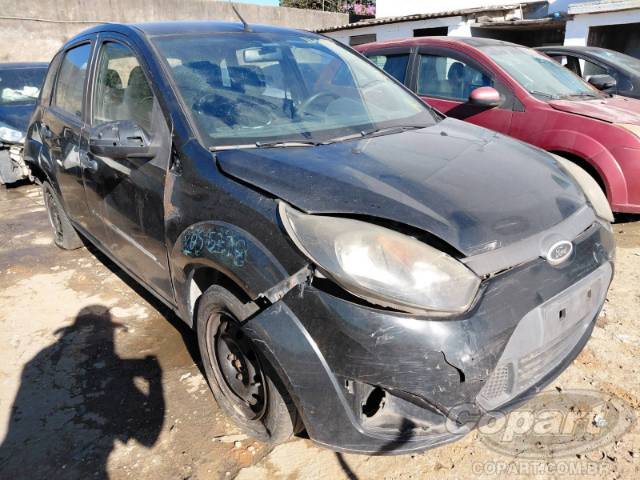 2013 FORD FIESTA 