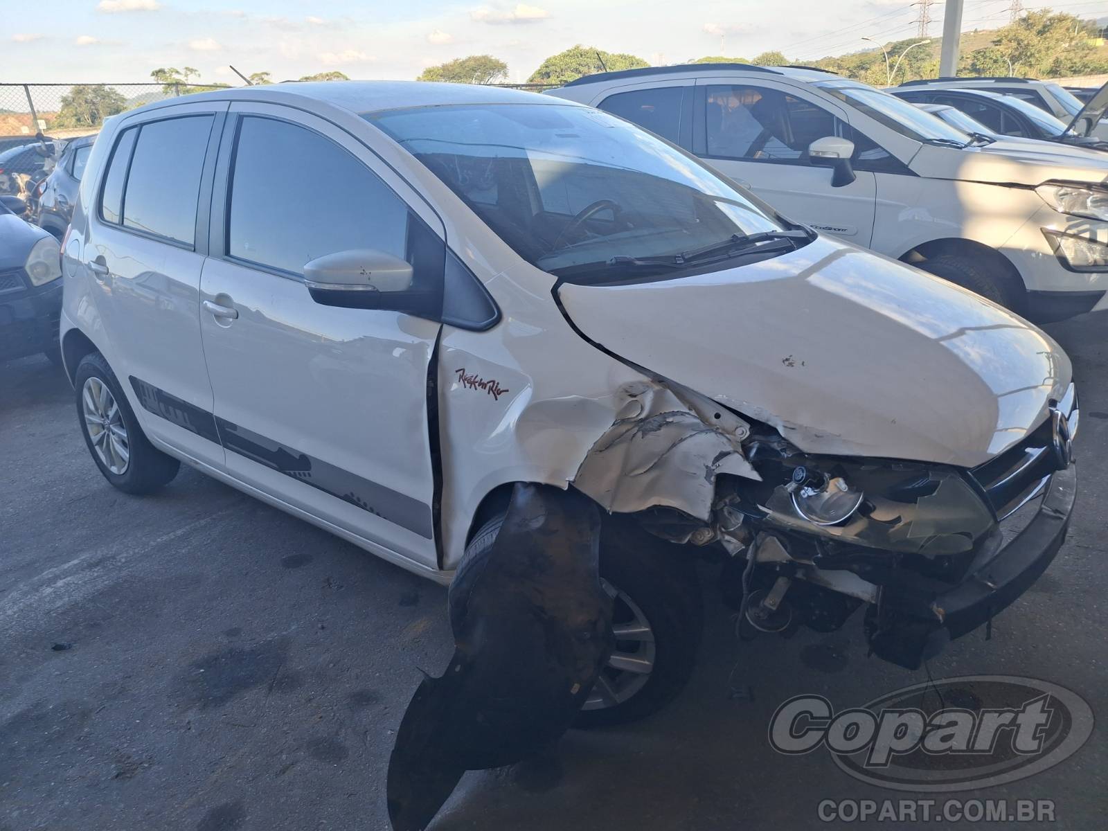 Veículo VW - VolksWagen Fox Volkswagen Fox 1.6 Total Flex 2014 2014 em leilão