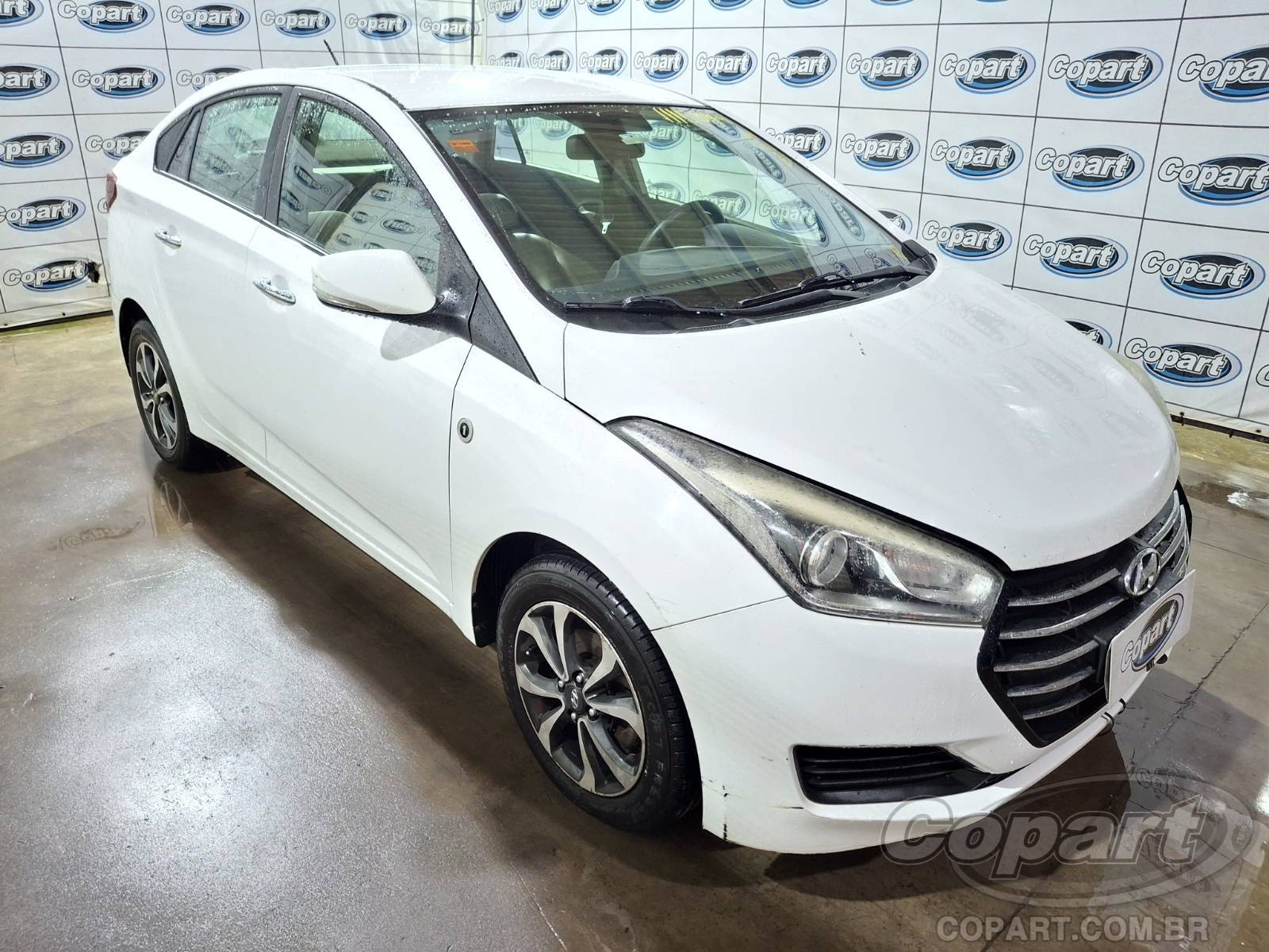 Hyundai HB20S Comfort Plus 1.6 16V CVVT 2019