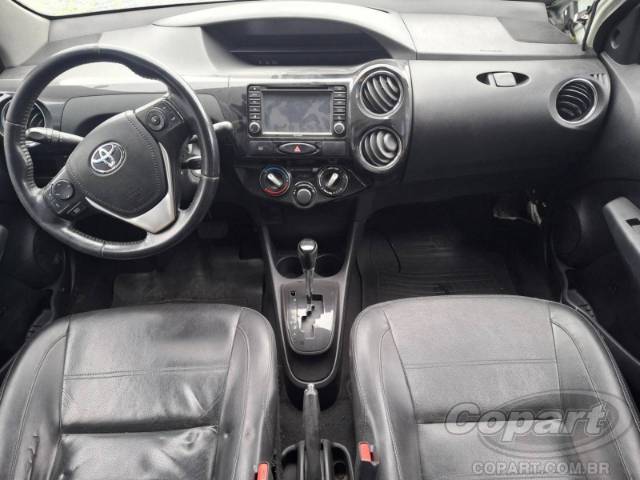 2017 TOYOTA ETIOS SEDA 