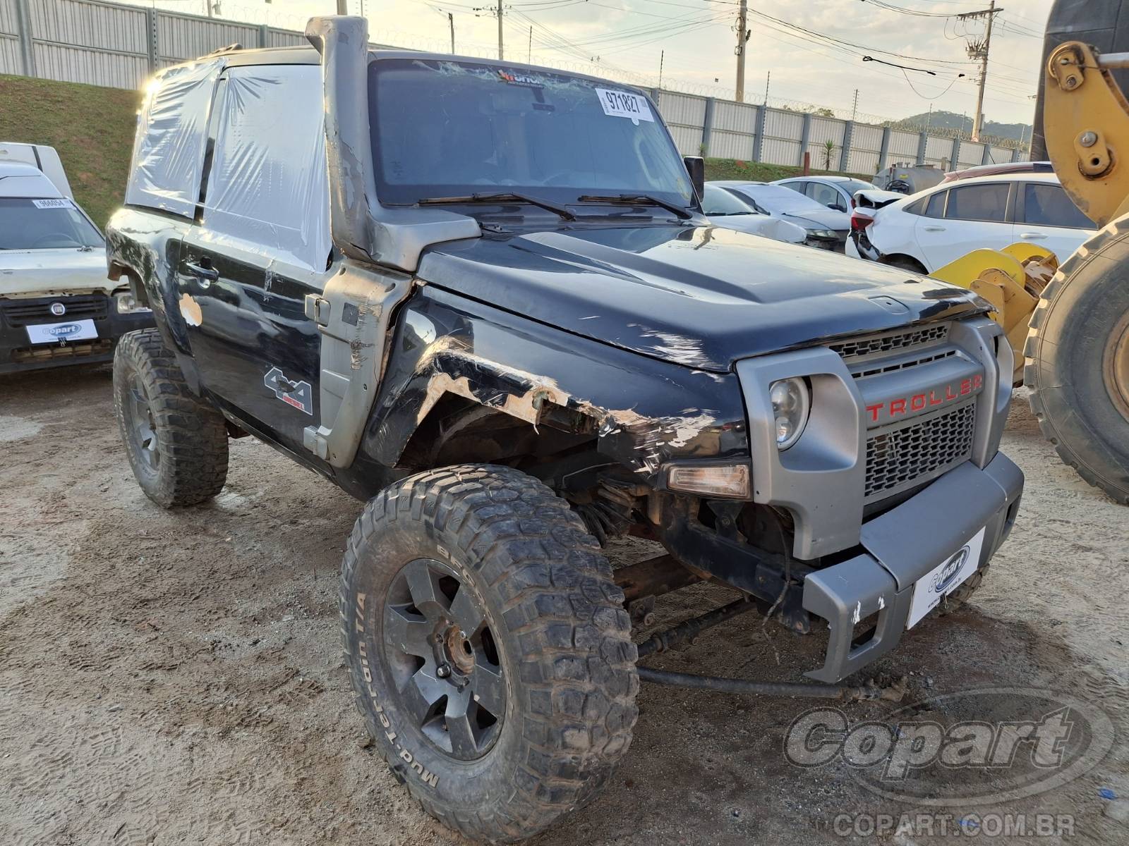 Troller T4 XLT 3.2 Diesel 2017 Pequena Monta
