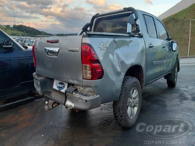 2019 TOYOTA HILUX CD 