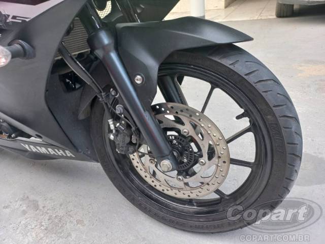 2025 YAMAHA YZF R15 