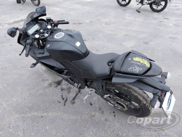 2026 YAMAHA YZF R15 