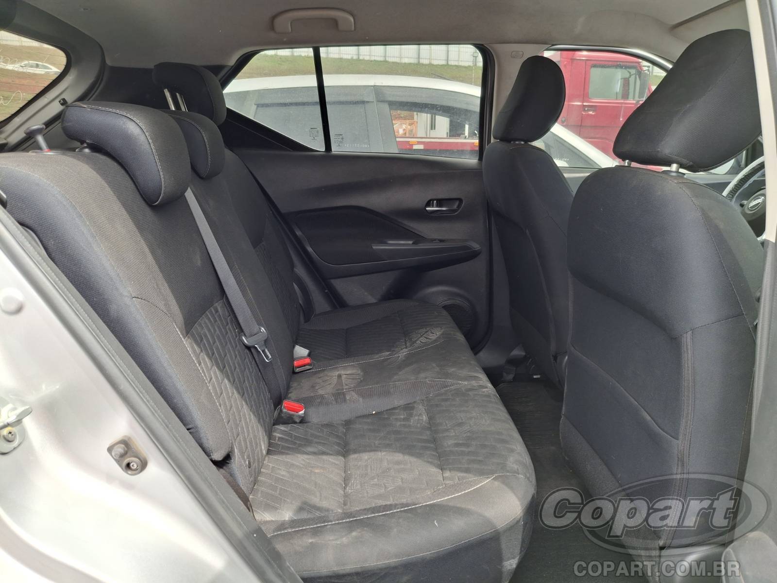 2022 NISSAN KICKS — foto 6 de 15