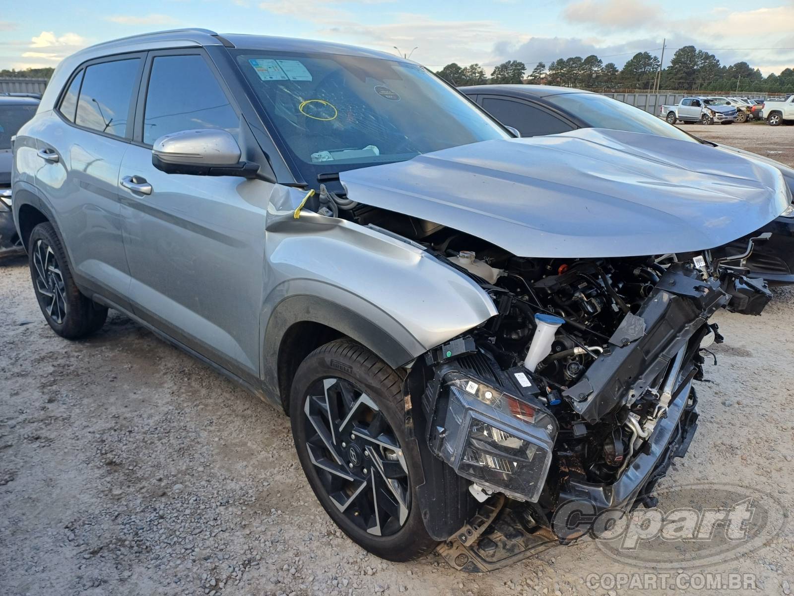 Veículo Hyundai Creta Hyundai Creta Ultimate 1.6 16V TGDi Turbo 2024 Colisão Média Monta 2025 em leilão