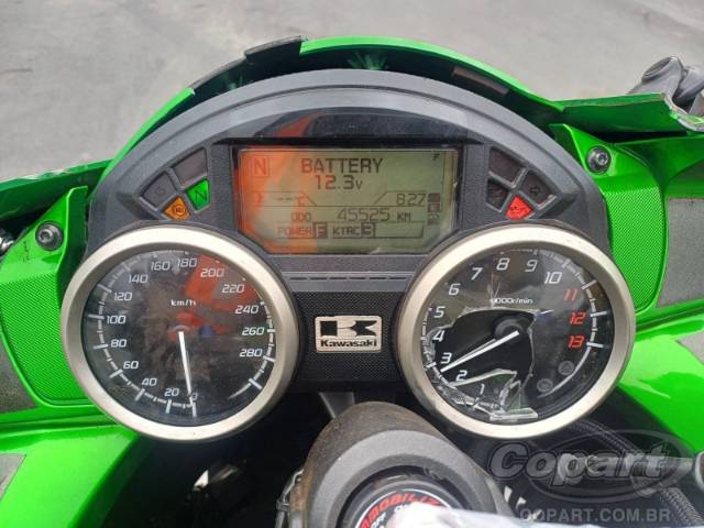 2014 KAWASAKI Ninja ZX-14R 