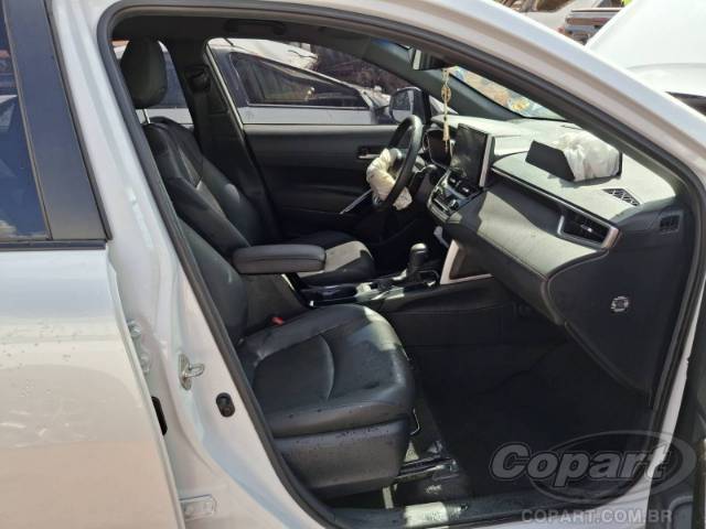 2025 TOYOTA COROLLA CROSS 