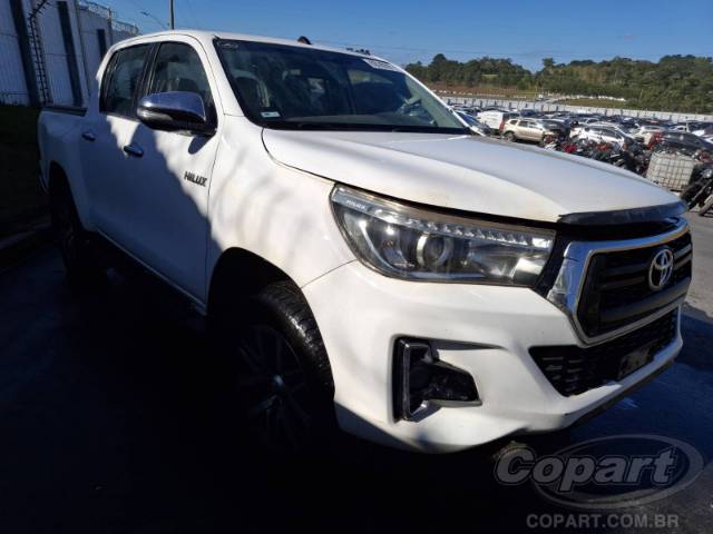 2016 TOYOTA HILUX CD 
