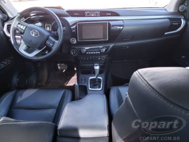 2016 TOYOTA HILUX CD 