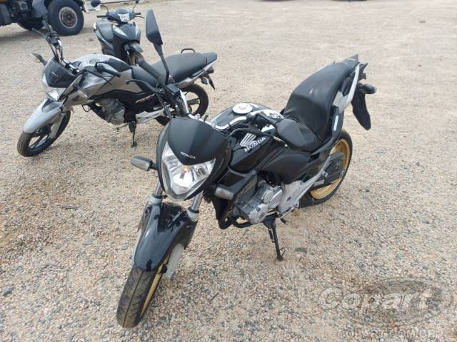 2015 HONDA CB 300 