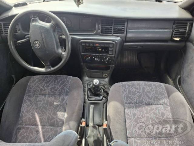 1997 CHEVROLET VECTRA 