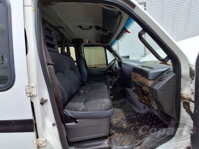 2010 IVECO DAILY CHASSI 