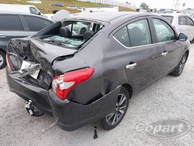 2019 NISSAN VERSA 