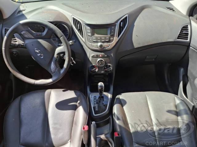 2015 HYUNDAI HB20S 