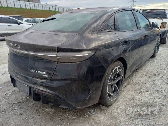 2025 BYD SEAL 