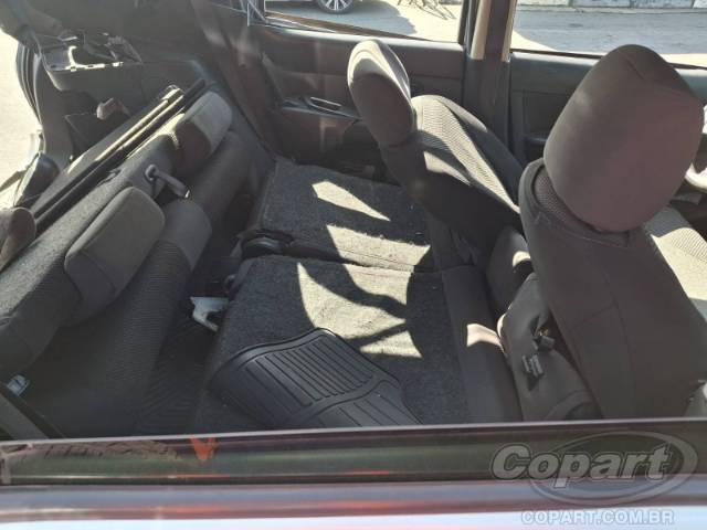2012 NISSAN GRAND LIVINA 